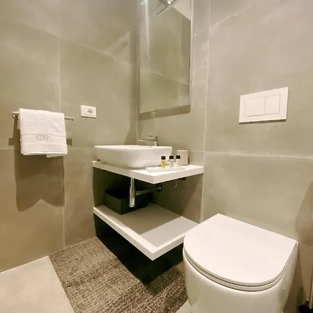 Experience Apartment *